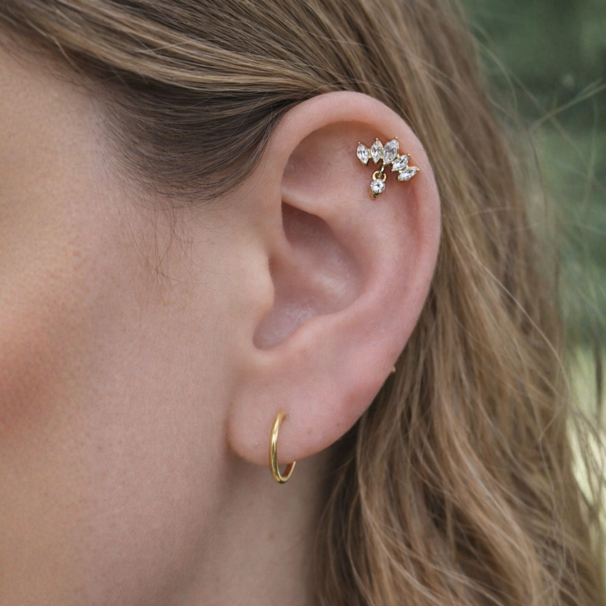 Labret-Piercing-Ohr-Aurora-Drop-2.1
