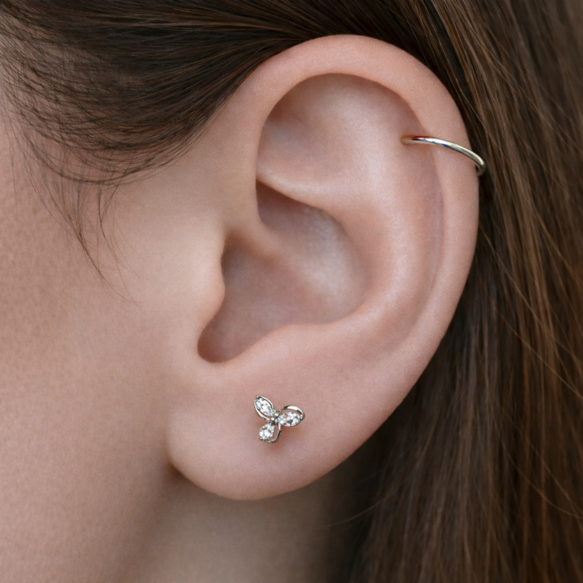 Labret-Piercing-Ohr-petal-kiss-1.4