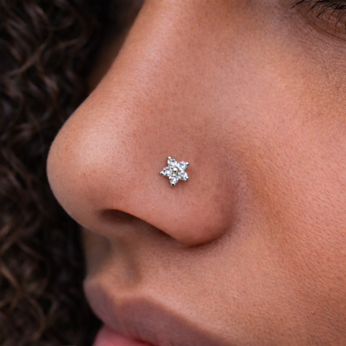 Nasenstecker-Nostril-L-Form-Blume-2.2