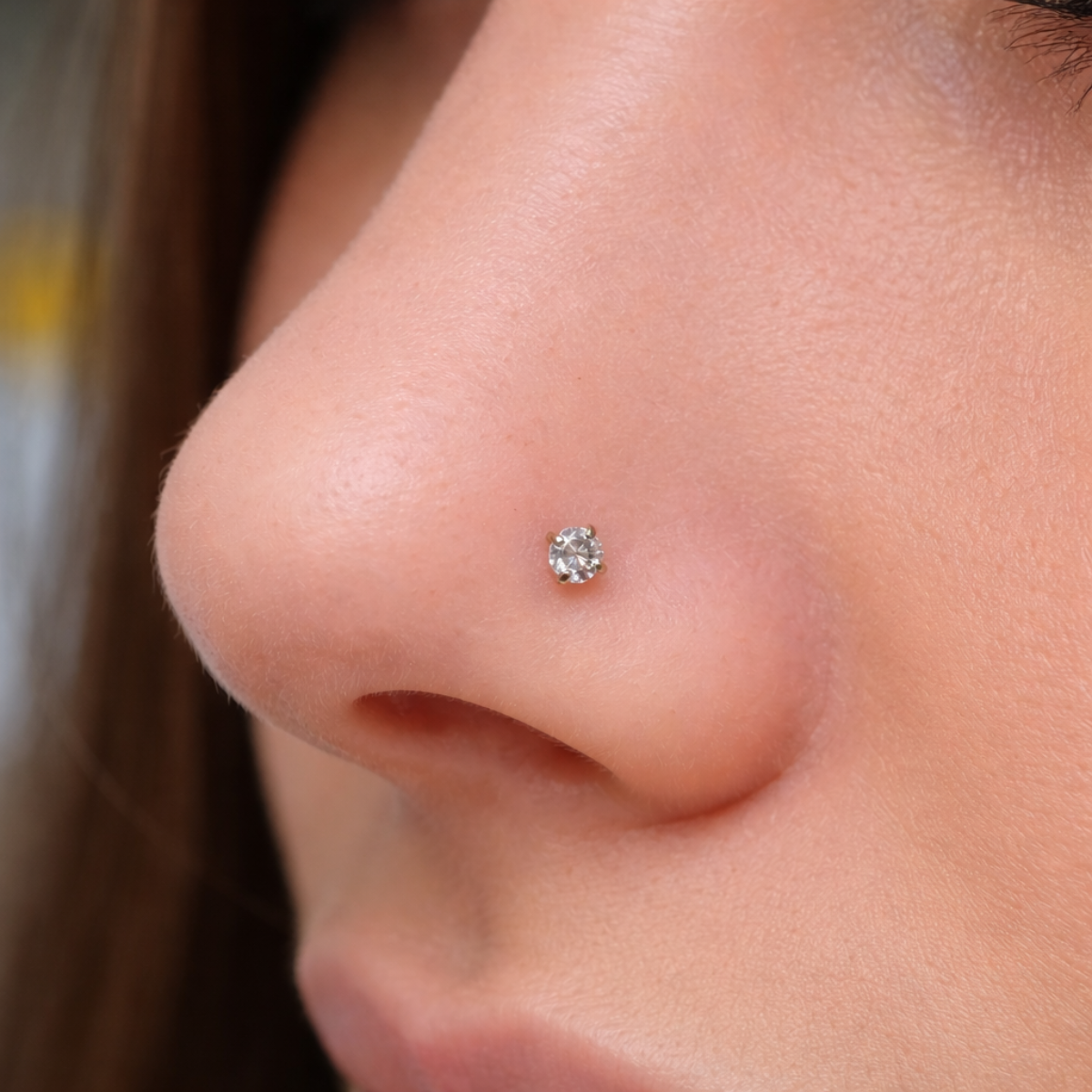 Nostril-Nasen-Stecker-Piercing-Lumi-1.3