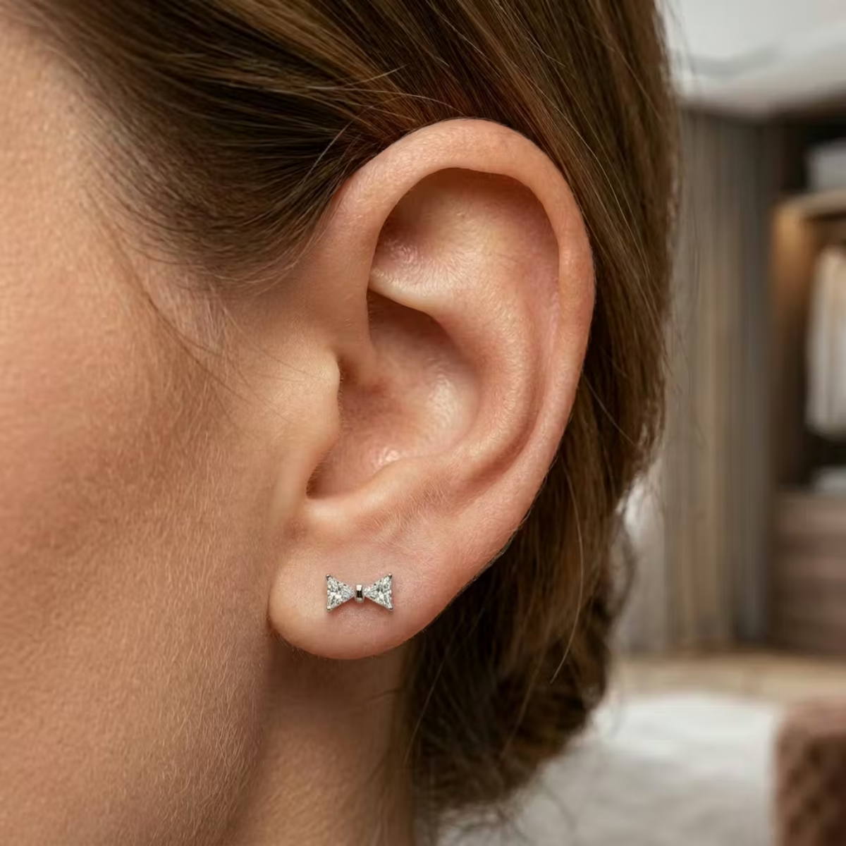 Titan-Labret-Piercing-Crystal-Bow-6