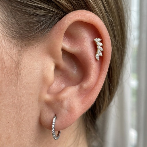Titan-Labret-Piercing-Crystal-Curve-2