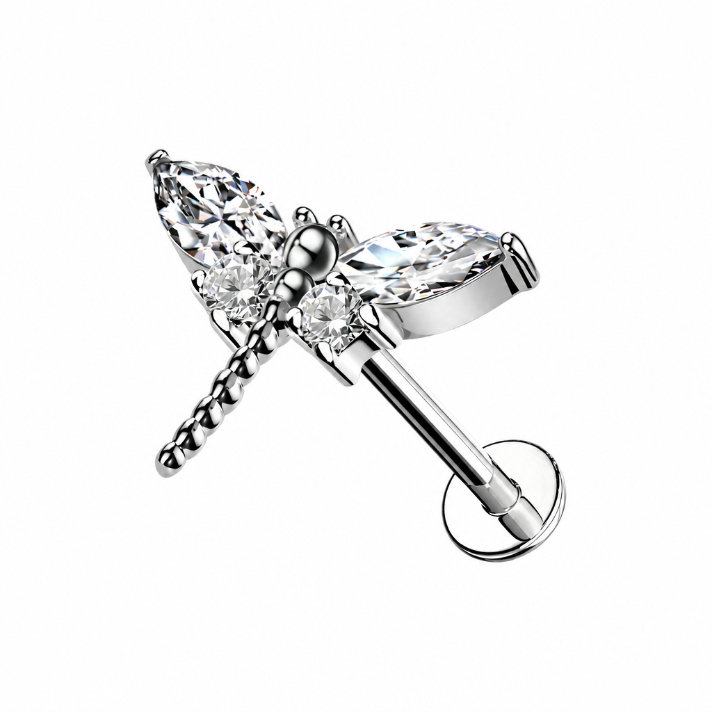 Titan-Labret-Piercing-Ohr-Libelle-5
