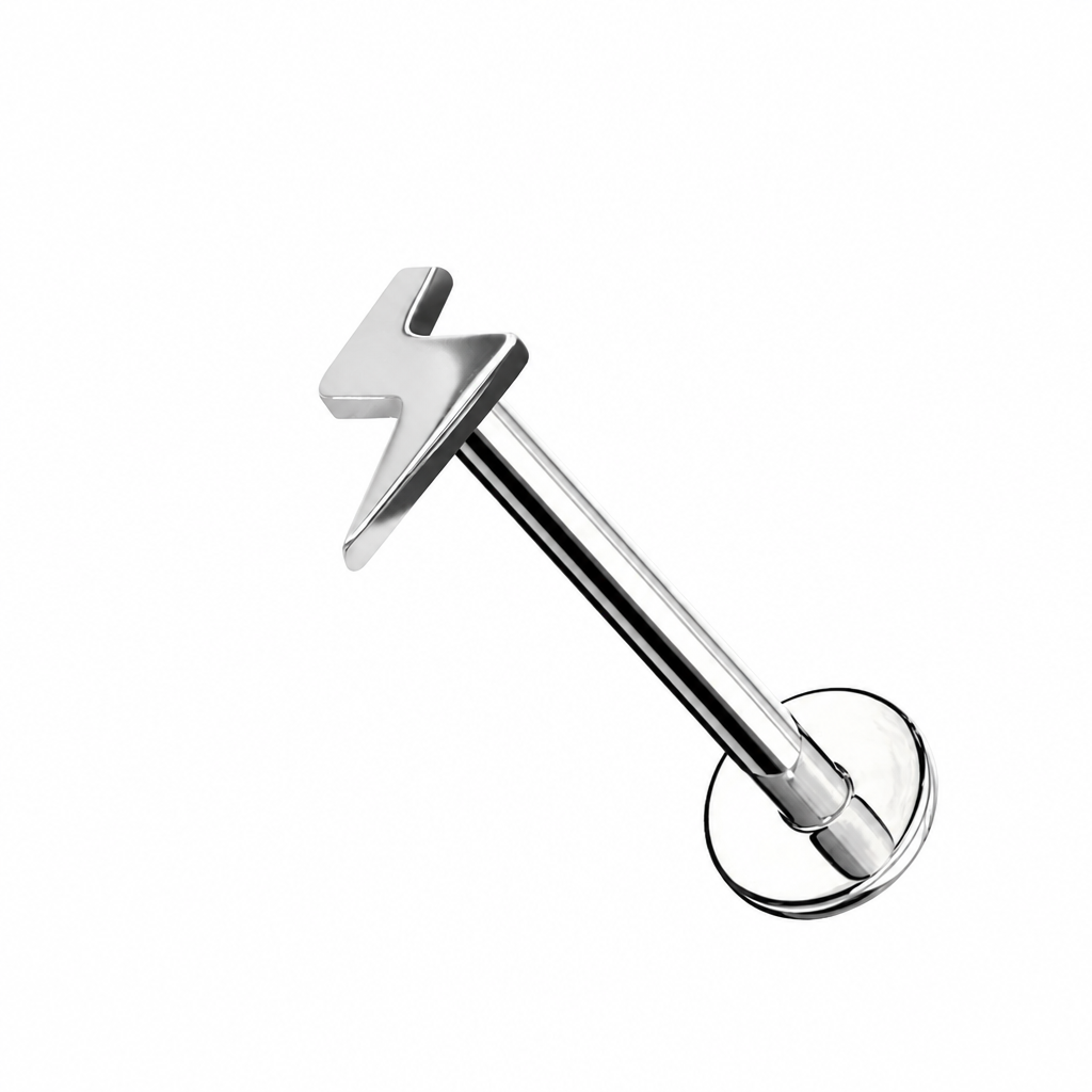 Titan-Labret-piercing-Ohr-Blitz-5