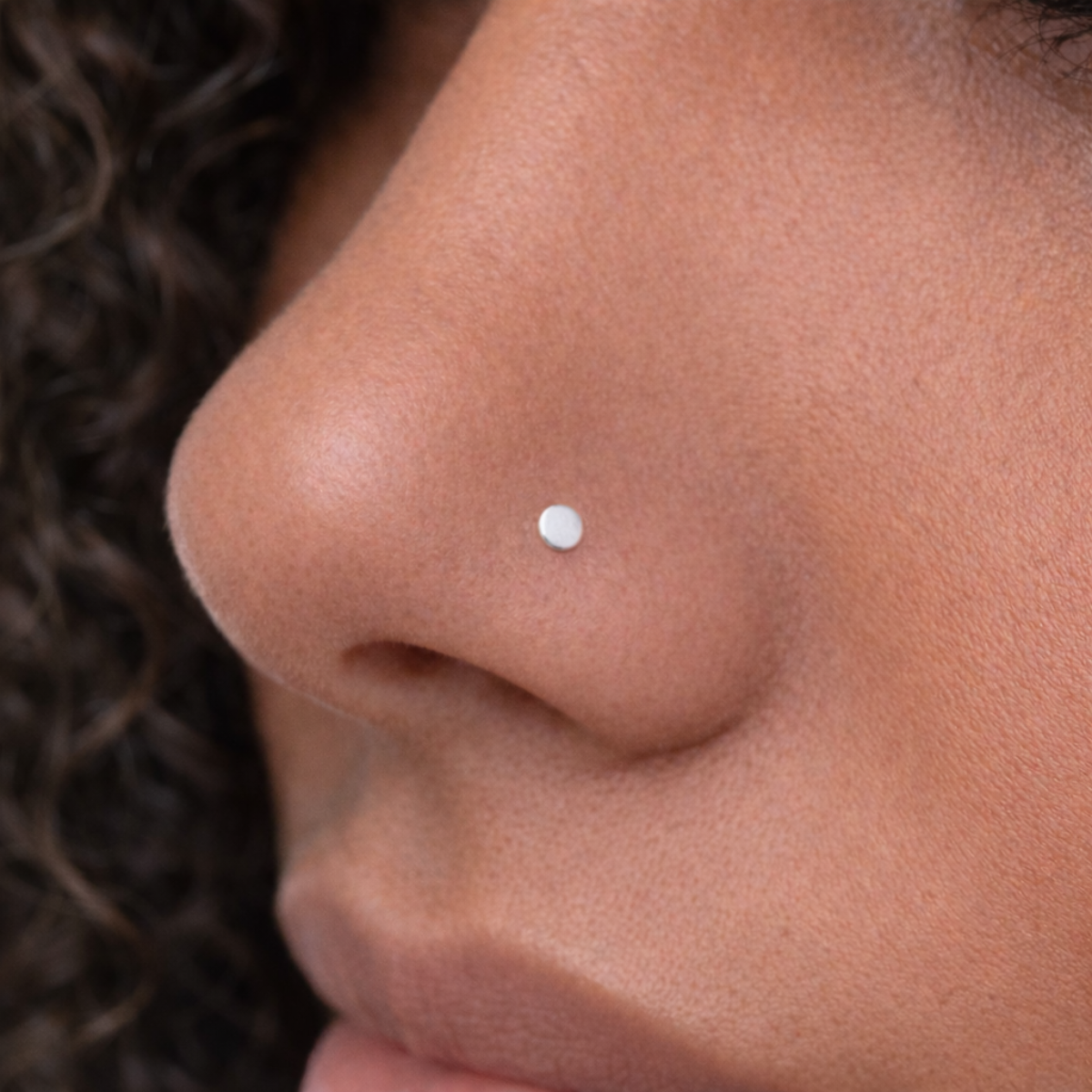 Titan-Nostril-Nasen-Stecker-Piercing-Classic-Disc-1.4