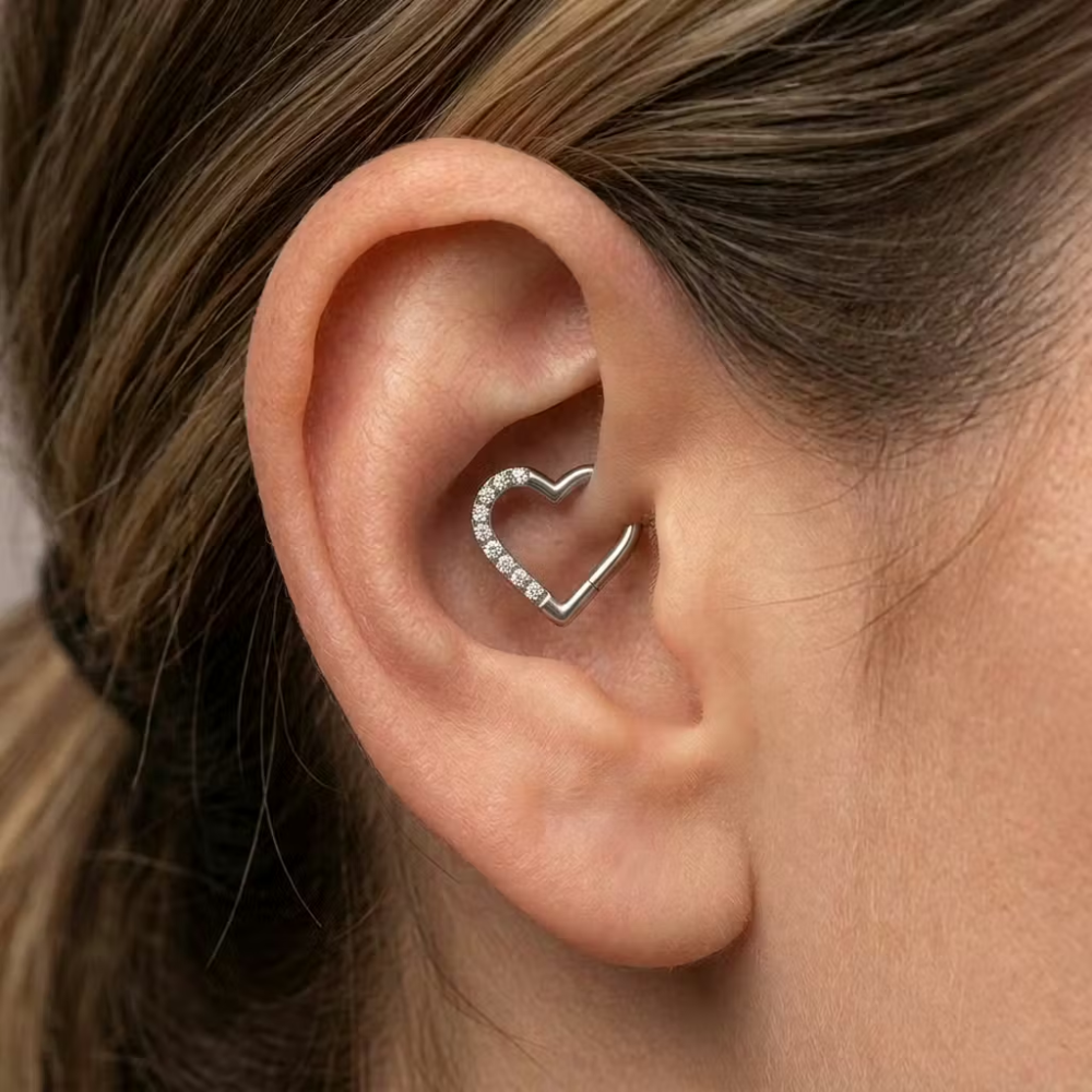 Titan-Segmentring-Clicker-Piercing-Amora-2