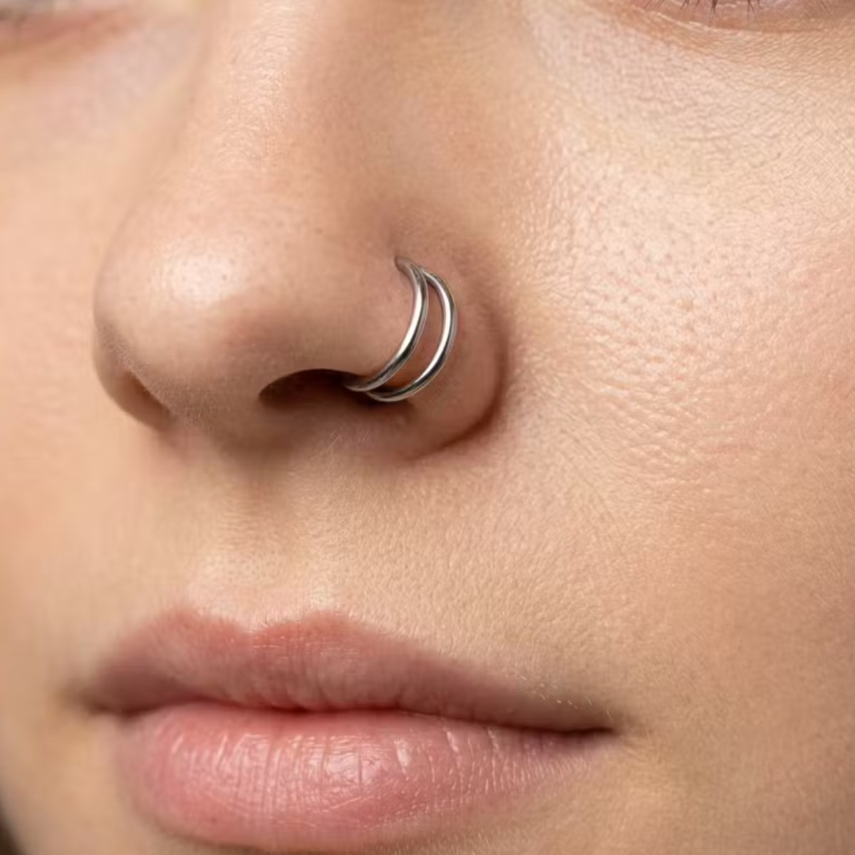 Titan-Segmentring-clicker-ring-piercing-Lina-7