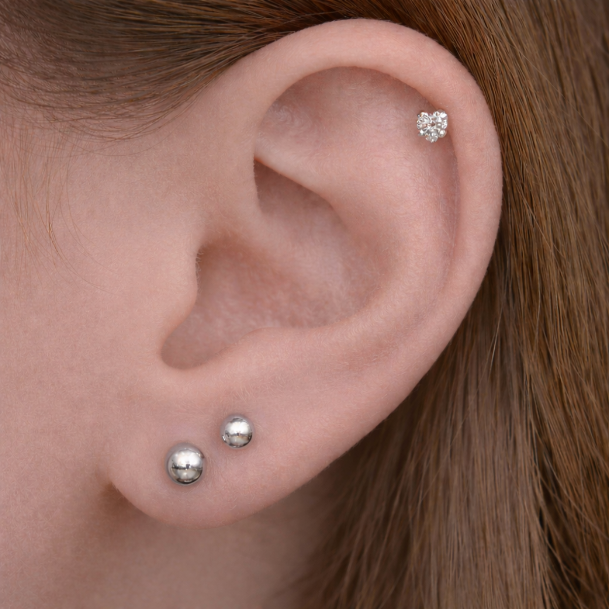 labret-Ohr-piercing-Classic-Aussengewinde-1.3