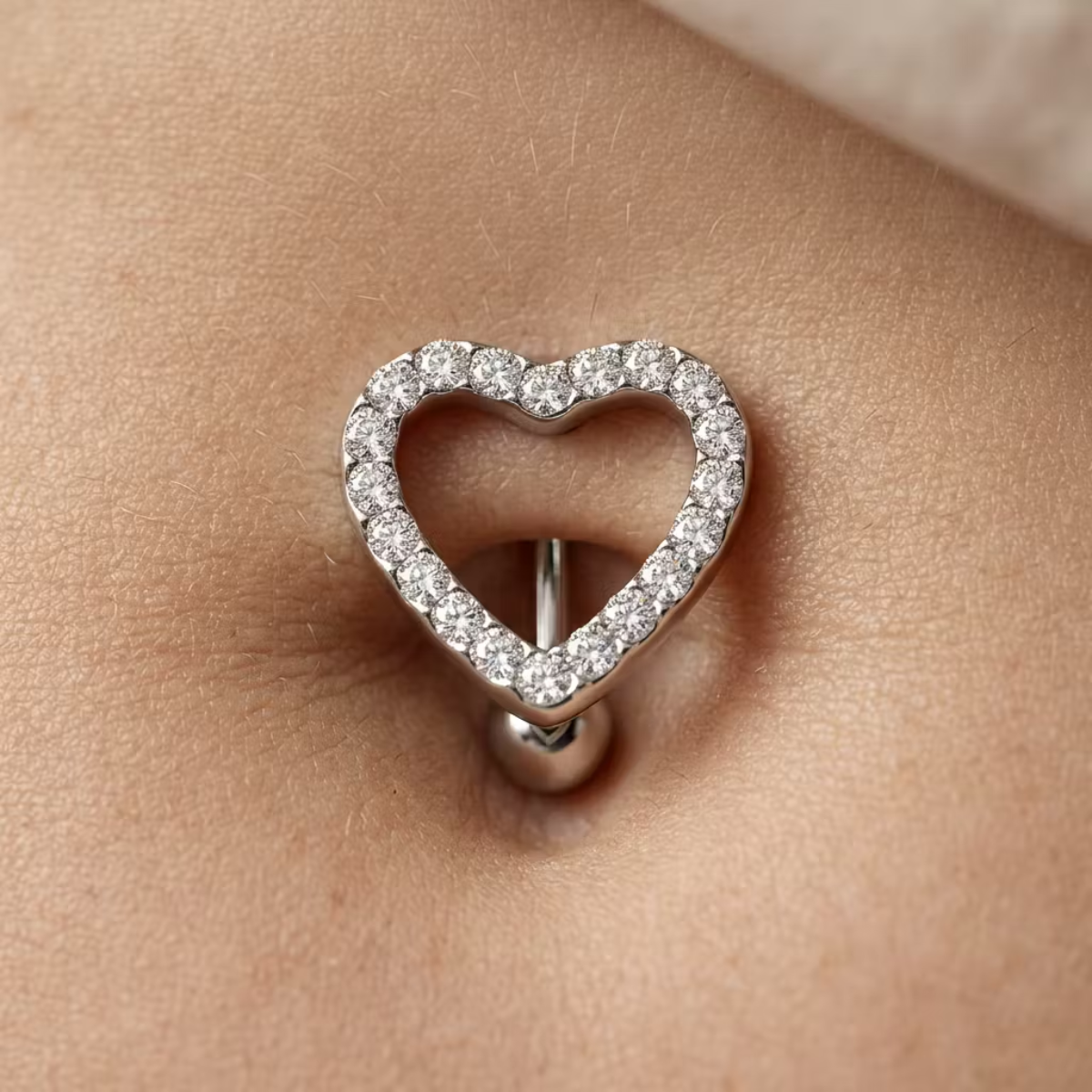 Bauchnabelpiercing-Banane-Kristallherz-4