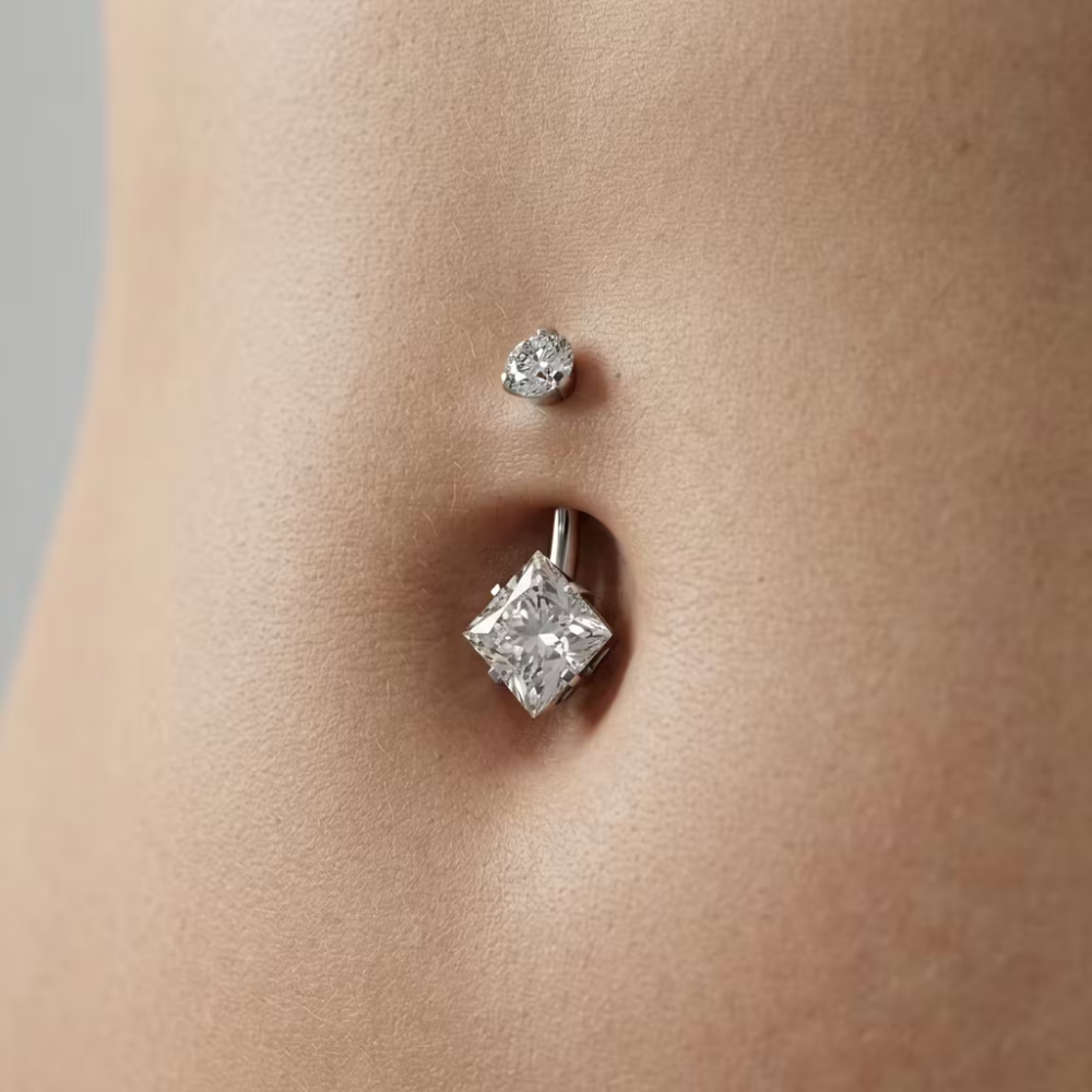 Bauchnabelpiercing-Banane-Titan-Crystal-Square-4