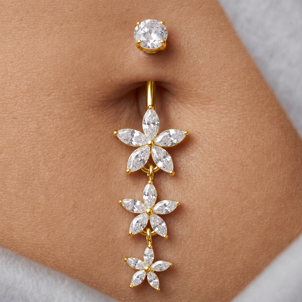 Bauchnabelpiercing-Fiorea-Anhaenger-Blumen-gold-3