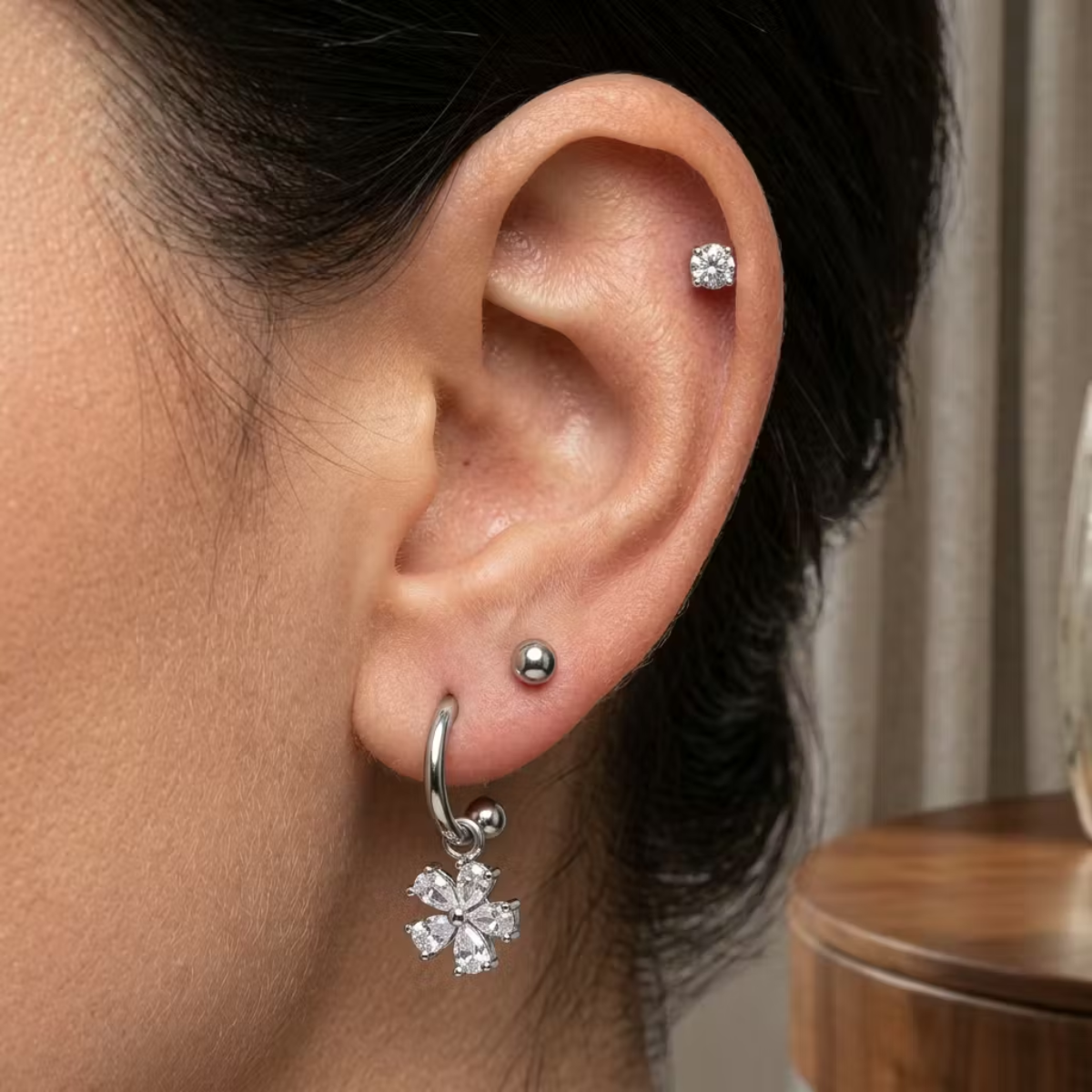 Hufeisen-Piercing-Ring-livia-4