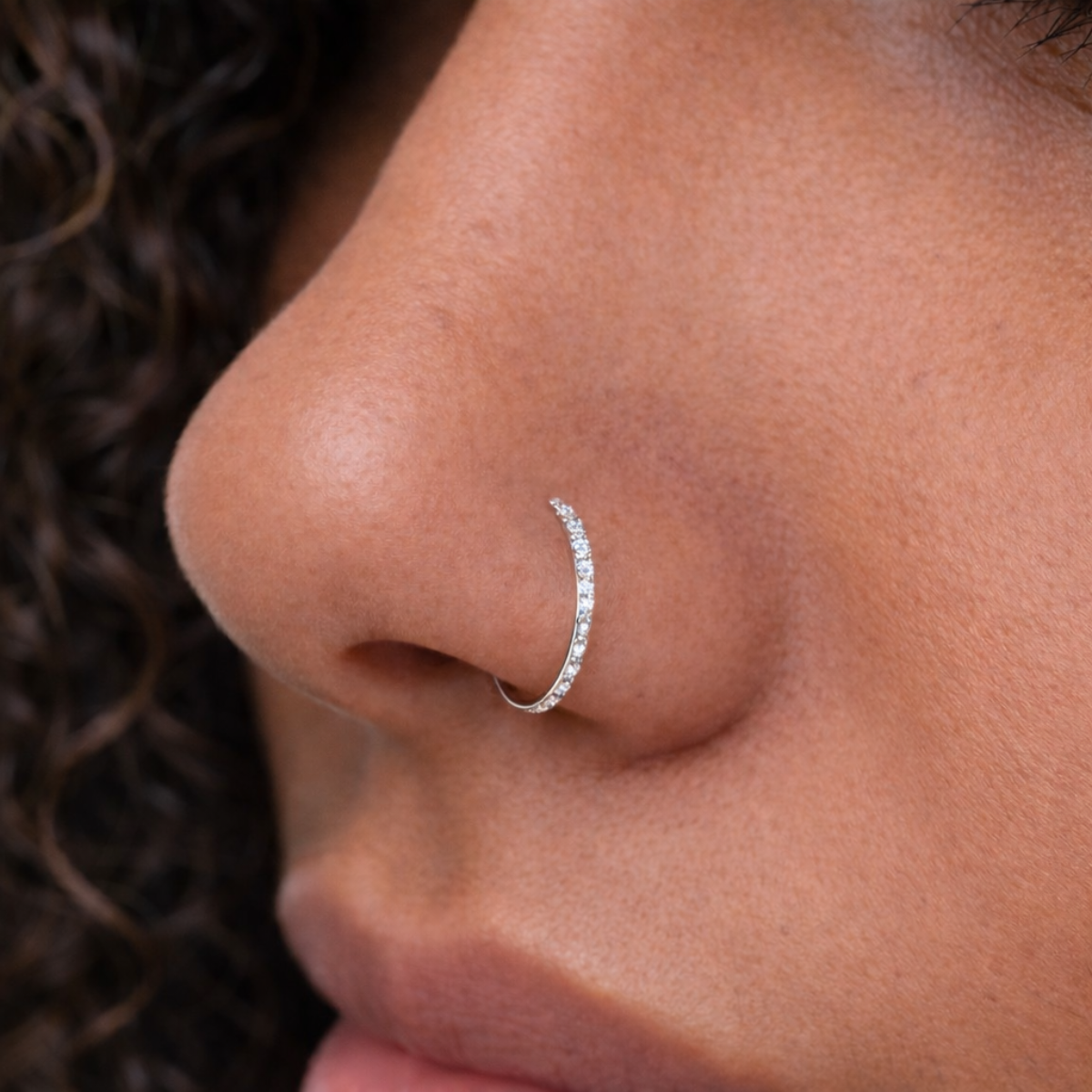 Segmentring-clicker-ring-piercing-Liora-1.1