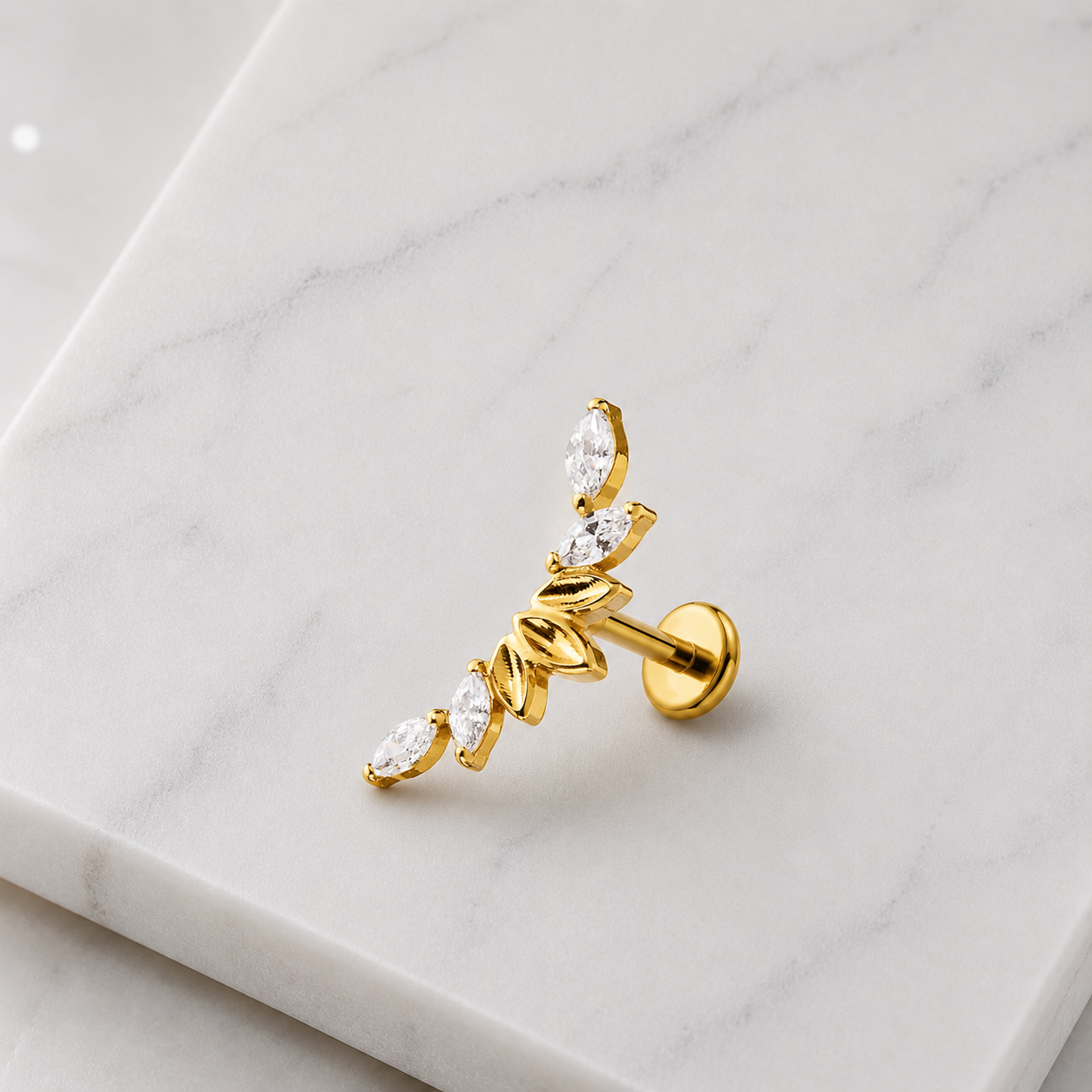 Titan-Labret-Piercing-Blaetterbogen-gold-mamor