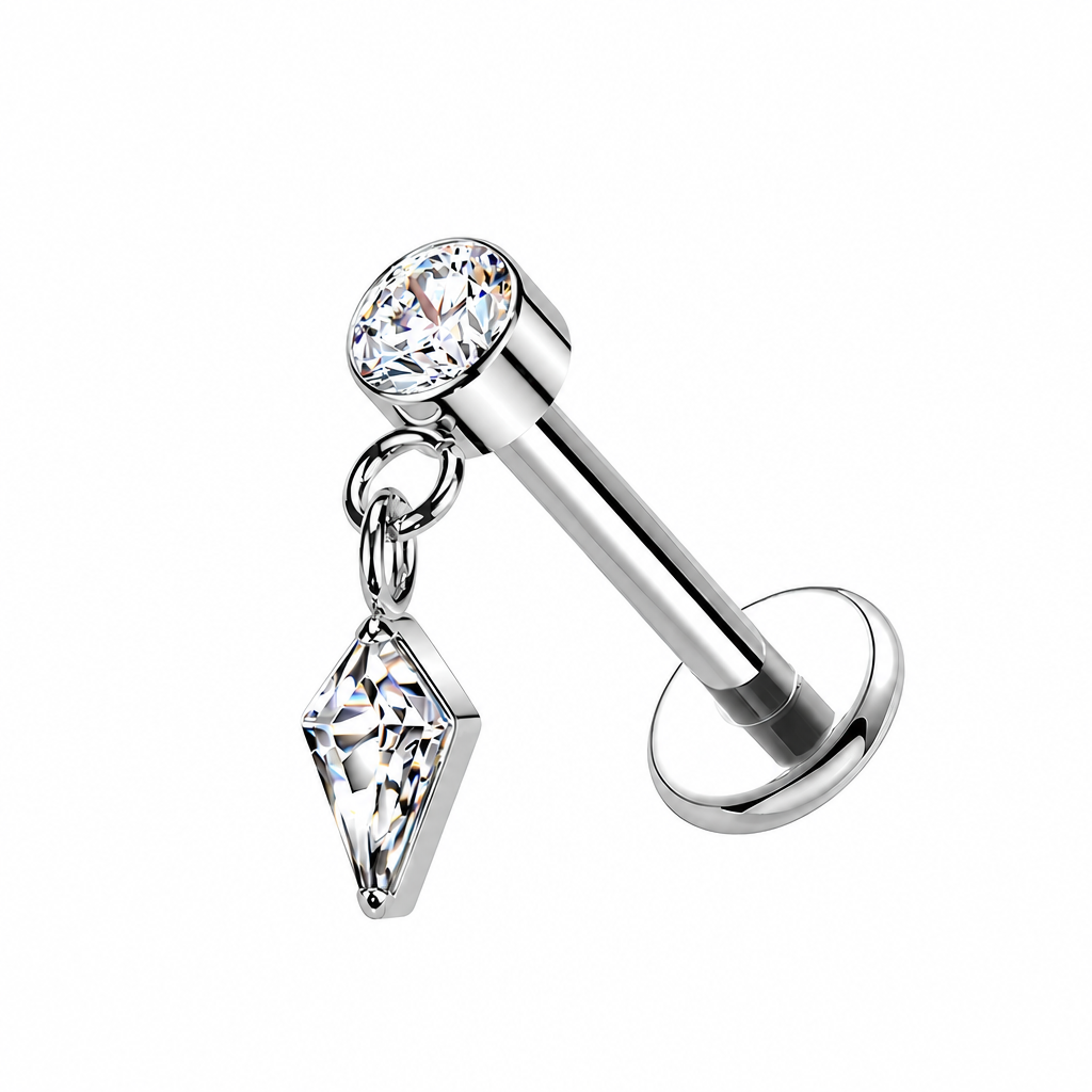 Titan-Labret-Piercing-Velmira-3