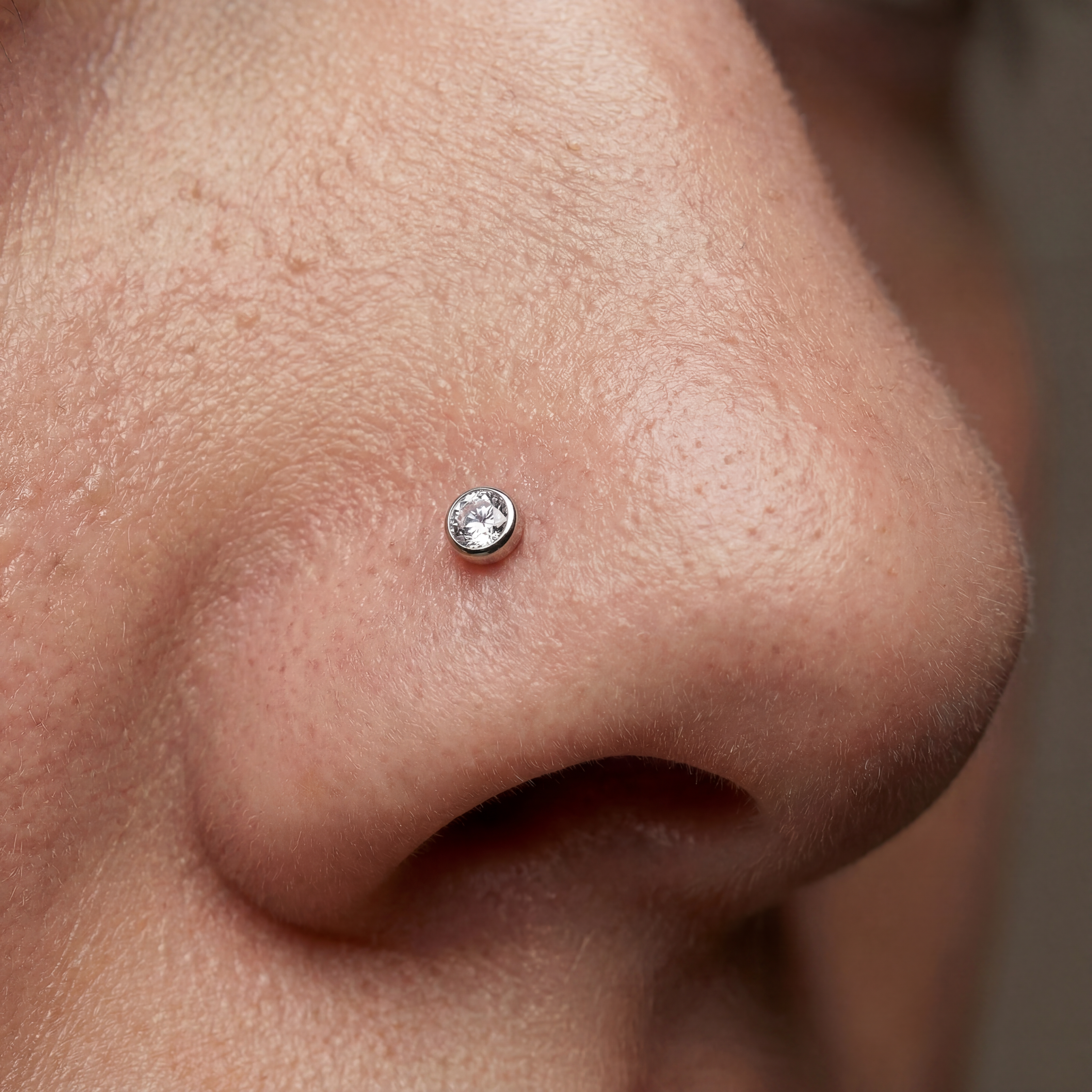 Titan-Labret-piercing-Ohr-pure-spark-Zirkonia-silber-nase