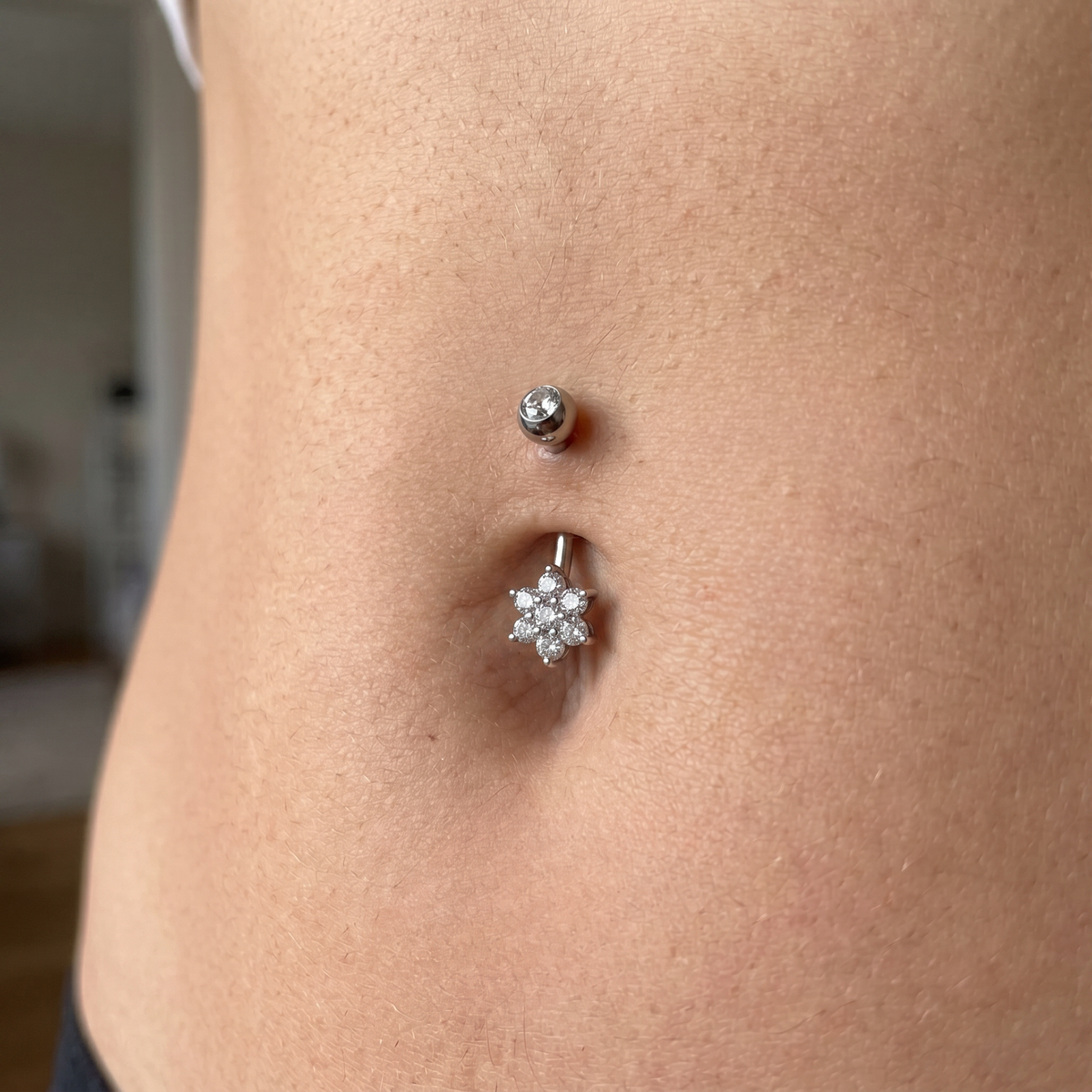 bauchnabel-piercing-blume-sorella-5